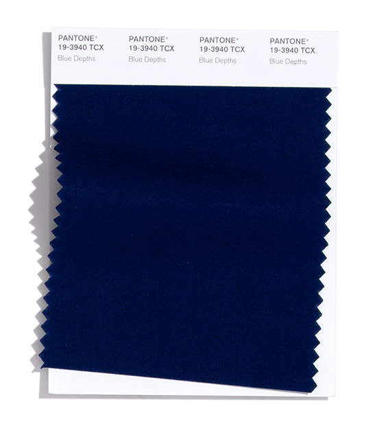 PANTONE 19-3940 Blue Depths